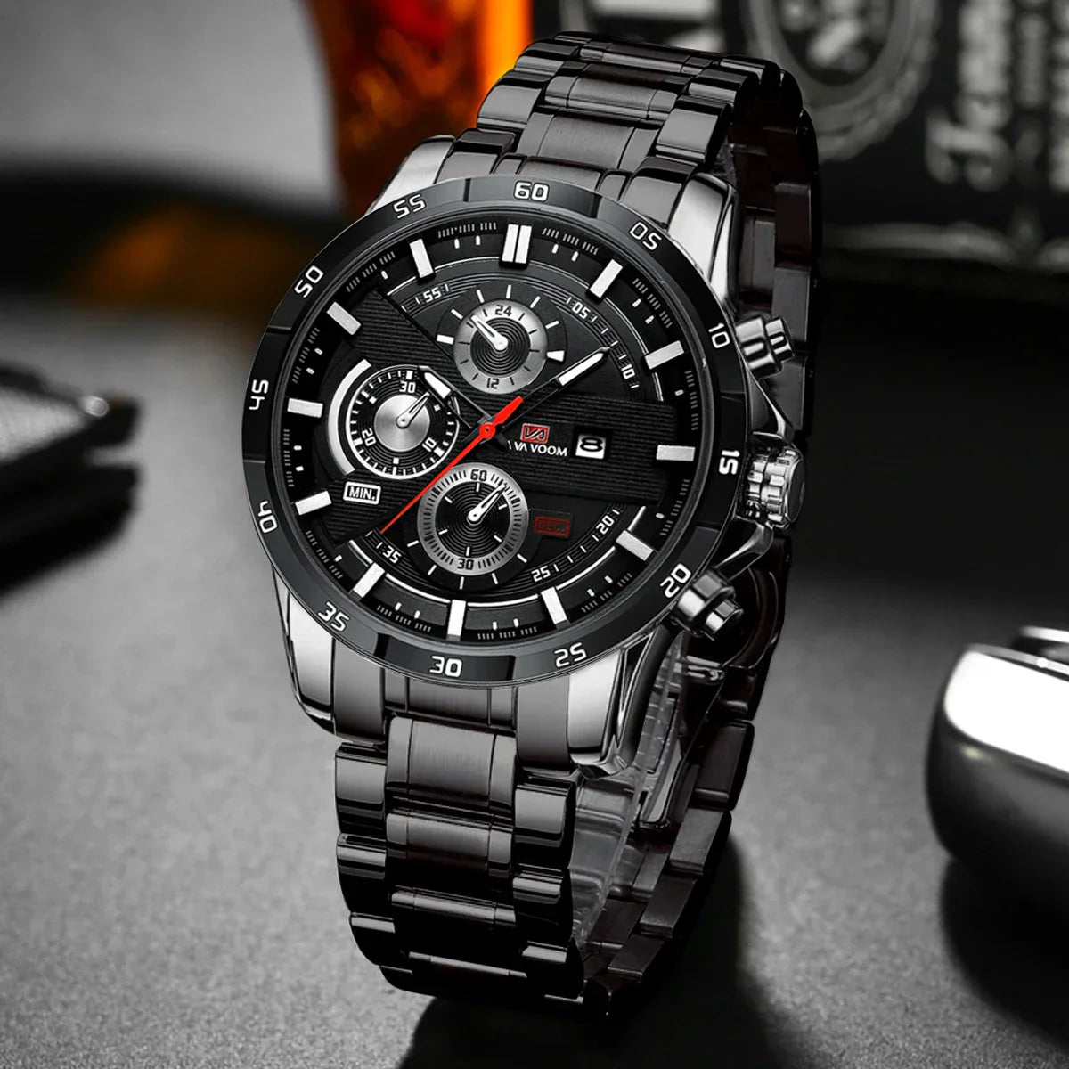 Bruce Men's 46mm Racing-Inspired Sports Watch - Large Leather Casual Design