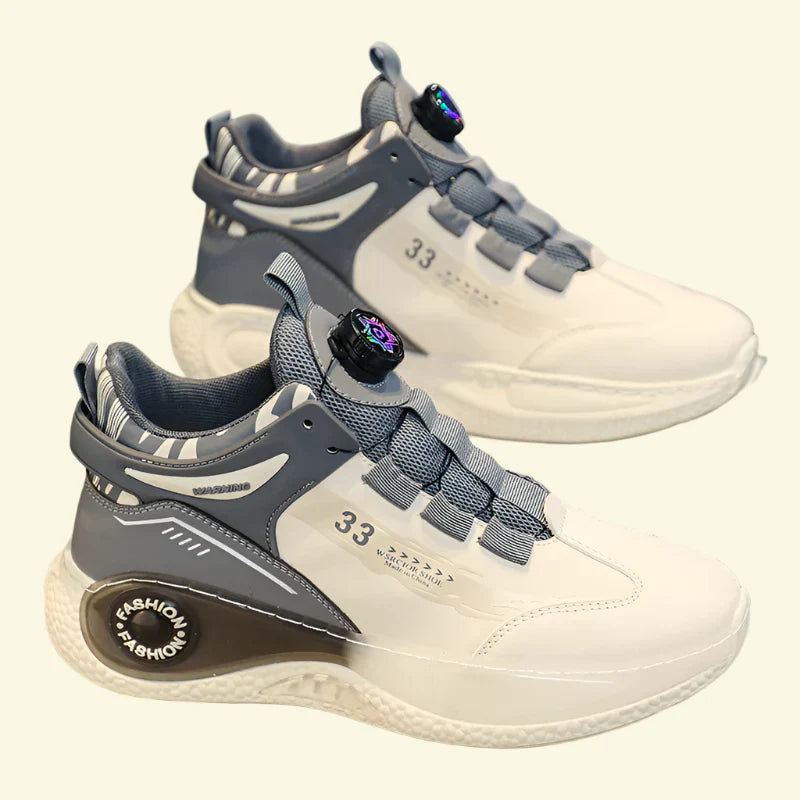Vanta Men's Outdoor Sneakers Featuring a Rotating Buckle