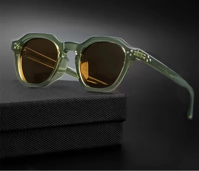 Galle Men's Retro Polarized Sunglasses - Lightweight TR90 Frame