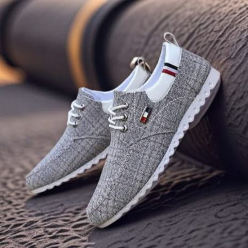California | Stylish Designer Deck Sneakers